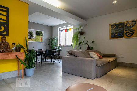 Sala de apartamento para alugar com 3 quartos, 120m² em Santo Agostinho, Belo Horizonte