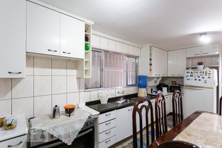 Casa à venda com 250m², 5 quartos e 2 vagas Casa à venda com 250m², 5 quartos e 2 vagasCozinha