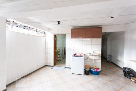 Casa à venda com 250m², 5 quartos e 2 vagas Casa à venda com 250m², 5 quartos e 2 vagasQuintal