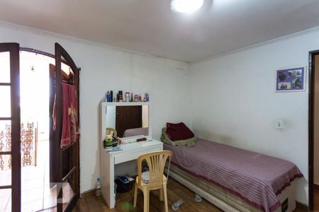 Casa à venda com 250m², 5 quartos e 2 vagas Casa à venda com 250m², 5 quartos e 2 vagasQuarto 2