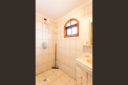 Casa à venda com 250m², 5 quartos e 2 vagas Casa à venda com 250m², 5 quartos e 2 vagasBanheiro da Suíte 2