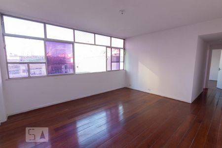 Apartamento para alugar com 115m², 3 quartos e 1 vagaSala