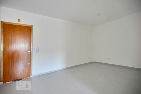 Sala de casa de condomínio para alugar com 2 quartos, 57m² em Vila Guilherme, São Paulo