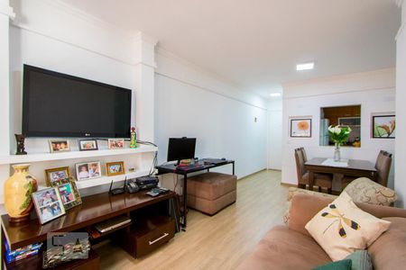 Sala de apartamento para alugar com 3 quartos, 75m² em Vila Gilda, Santo André