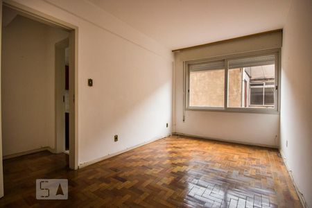 Quarto 1 de apartamento para alugar com 2 quartos, 76m² em Jardim Floresta, Porto Alegre