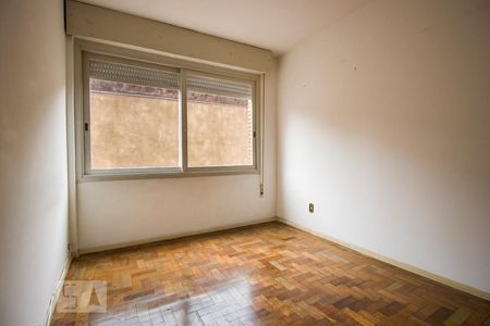 Quarto 1 de apartamento para alugar com 2 quartos, 76m² em Jardim Floresta, Porto Alegre