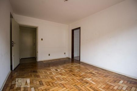 Sala de apartamento para alugar com 2 quartos, 76m² em Jardim Floresta, Porto Alegre