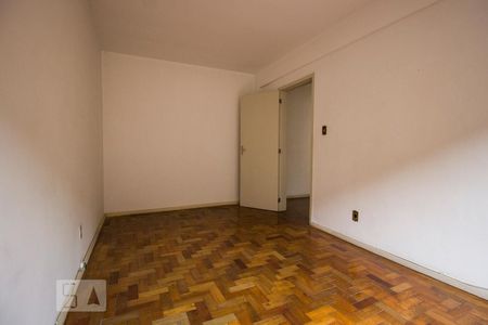 Quarto 2 de apartamento para alugar com 2 quartos, 76m² em Jardim Floresta, Porto Alegre