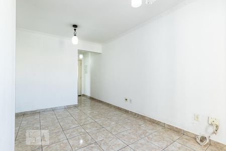 Sala de apartamento à venda com 2 quartos, 74m² em Vila Taquari, São Paulo