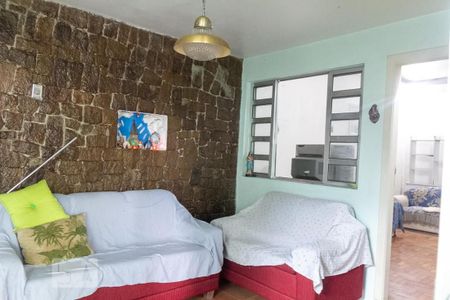 Sala de Estar de casa à venda com 2 quartos, 300m² em Jardim do Mar, São Bernardo do Campo