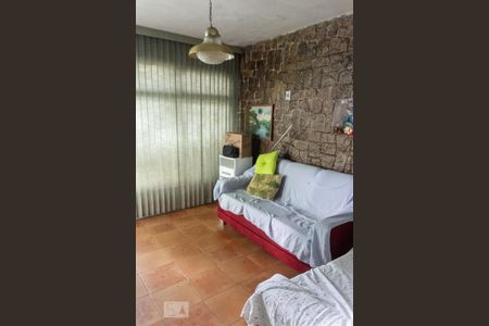 Sala de Estar de casa à venda com 2 quartos, 300m² em Jardim do Mar, São Bernardo do Campo