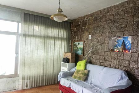 Sala de Estar de casa à venda com 2 quartos, 300m² em Jardim do Mar, São Bernardo do Campo