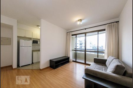 Sala de apartamento à venda com 1 quarto, 51m² em Cambuí, Campinas