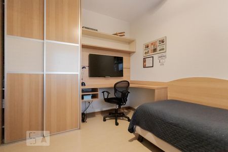 Quarto 1 de apartamento à venda com 3 quartos, 132m² em São João, Porto Alegre