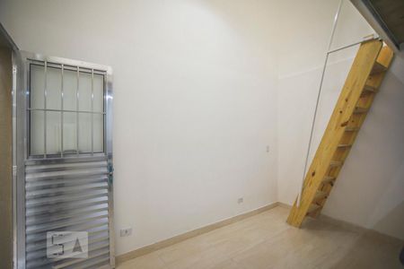 Sala de kitnet/studio para alugar com 1 quarto, 24m² em Americanópolis, São Paulo