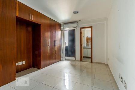 Suíte 1 de apartamento para alugar com 4 quartos, 251m² em Itapoã, Belo Horizonte