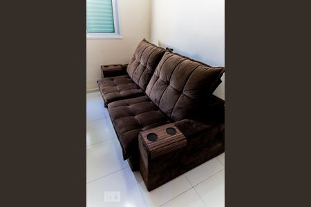 Sofá de apartamento à venda com 1 quarto, 53m² em Vila Bela Vista, Santo André