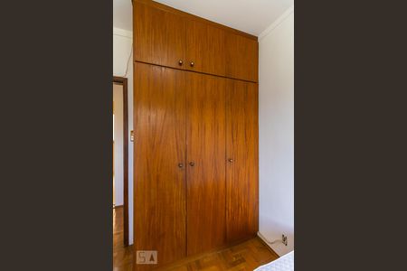 Quarto 1 - Armários de apartamento à venda com 2 quartos, 55m² em Jardim Bela Vista, Campinas