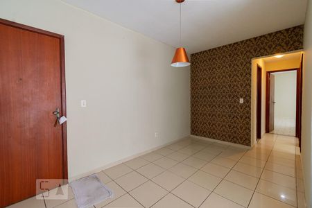 Sala de apartamento para alugar com 3 quartos, 90m² em Freguesia de Jacarepaguá, Rio de Janeiro