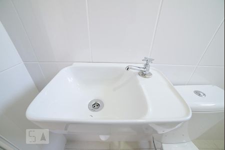 Banheiro - Torneira de kitnet/studio para alugar com 1 quarto, 15m² em Rudge Ramos, São Bernardo do Campo
