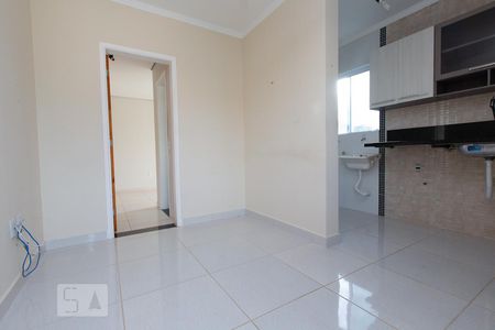 Sala de apartamento para alugar com 1 quarto, 40m² em Jardim Sao Carlos, Sorocaba