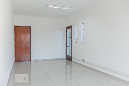 Sala de casa à venda com 3 quartos, 190m² em Vila Alexandria, São Paulo