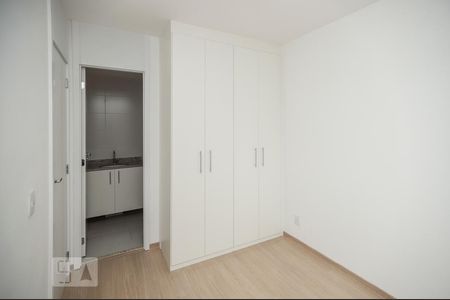 Suíte de apartamento à venda com 2 quartos, 60m² em Todos Os Santos, Rio de Janeiro