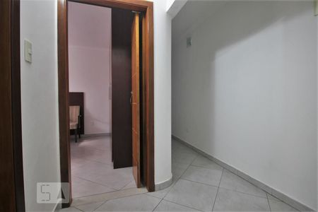 Corredor de casa à venda com 5 quartos, 273m² em Jardim das Palmas, São Paulo