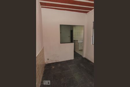 Sala de casa à venda com 2 quartos, 70m² em Paraíso, Belo Horizonte