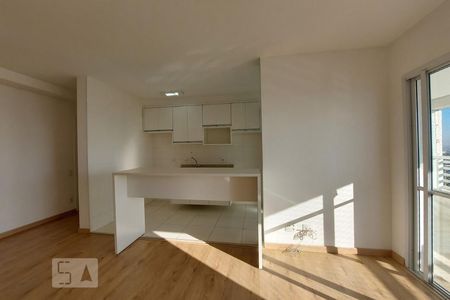 Sala/ cozinha de apartamento à venda com 2 quartos, 67m² em Centro, Osasco