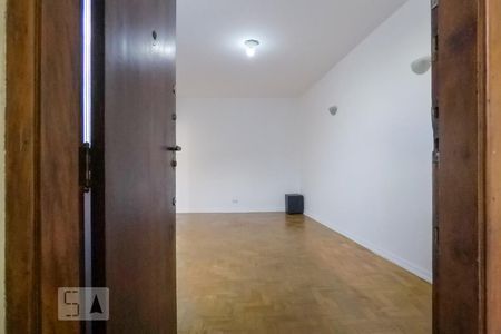 Entrada / Sala de apartamento para alugar com 2 quartos, 73m² em Vila Mariana, São Paulo