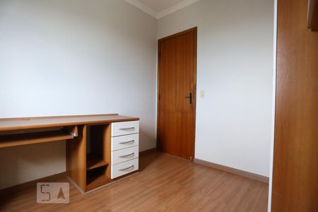 Quarto 1 de apartamento para alugar com 3 quartos, 75m² em Jaguaré, São Paulo