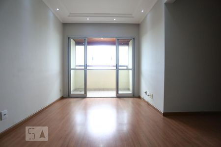 Sala de apartamento para alugar com 3 quartos, 75m² em Jaguaré, São Paulo