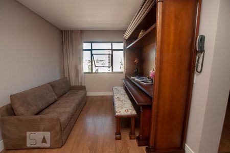 Sala de apartamento para alugar com 1 quarto, 60m² em Centro, Curitiba
