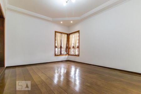 Sala 1 de casa para alugar com 4 quartos, 325m² em Jardim Chapadão, Campinas