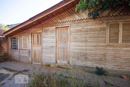 Fachada a Casa de casa à venda com 1 quarto, 50m² em Jardim Leopoldina, Porto Alegre