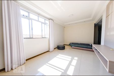 Sala de apartamento para alugar com 3 quartos, 102m² em Carlos Prates, Belo Horizonte