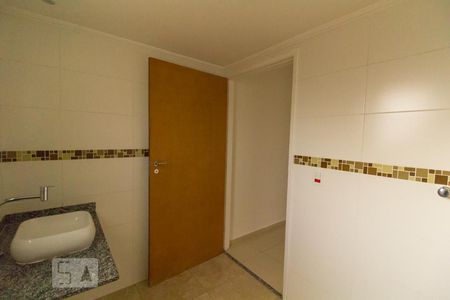 Banheiro de apartamento para alugar com 1 quarto, 43m² em Jardim Paraíso, São Paulo