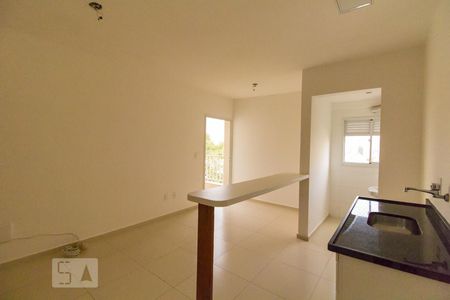 Sala e Cozinha de apartamento para alugar com 1 quarto, 43m² em Jardim Paraíso, São Paulo