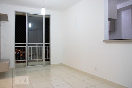 Apartamento para alugar com 2 quartos, 57m² em Ceilândia Sul (ceilândia), Brasília