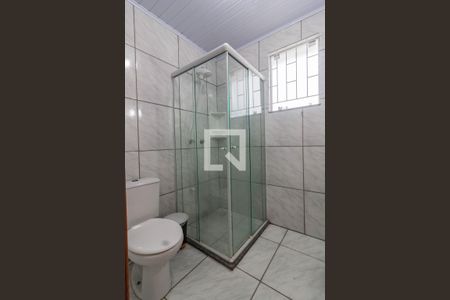 Banheiro de kitnet/studio para alugar com 1 quarto, 36m² em Areias, São José