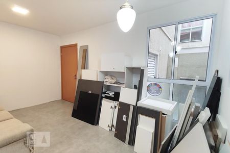 Sala de Estar de apartamento à venda com 2 quartos, 40m² em Feitoria, São Leopoldo