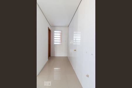 Cozinha de casa à venda com 2 quartos, 110m² em Jardim Carvalho, Porto Alegre