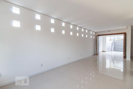 Sala de casa à venda com 2 quartos, 110m² em Jardim Carvalho, Porto Alegre