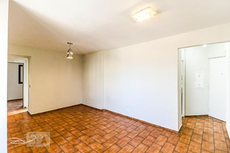 Sala de apartamento à venda com 3 quartos, 72m² em Jardim Luanda, São Paulo