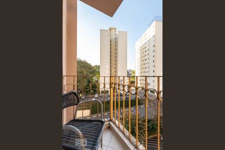 Sacada de apartamento à venda com 2 quartos, 50m² em Cangaíba, São Paulo