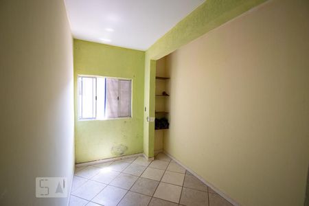 Quarto 2 de casa para alugar com 3 quartos, 55m² em Taguatinga, Brasília