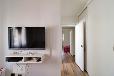 Apartamento à venda com 178m², 3 quartos e 3 vagas Apartamento à venda com 178m², 3 quartos e 3 vagasSuíte 2