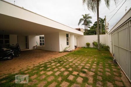 Garagem de casa para alugar com 5 quartos, 450m² em Jardim Carlos Gomes, Campinas