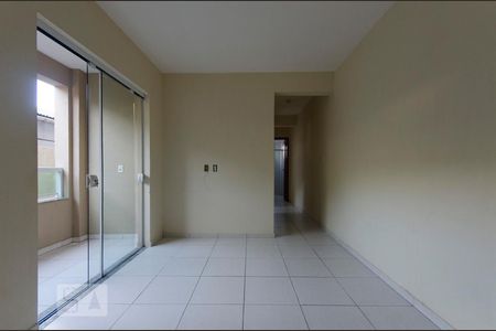 Sala de apartamento para alugar com 2 quartos, 50m² em Vargem Grande, Florianópolis